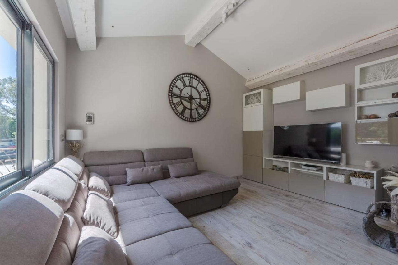 Villa Les Trois J Гримо Экстерьер фото
